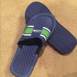 Seahawks sandals